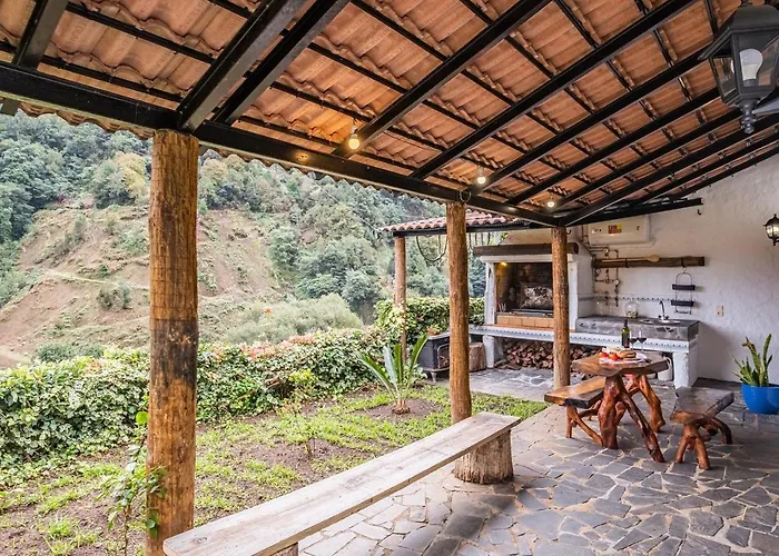 Ivy Cottage By Madeira Sun Travel